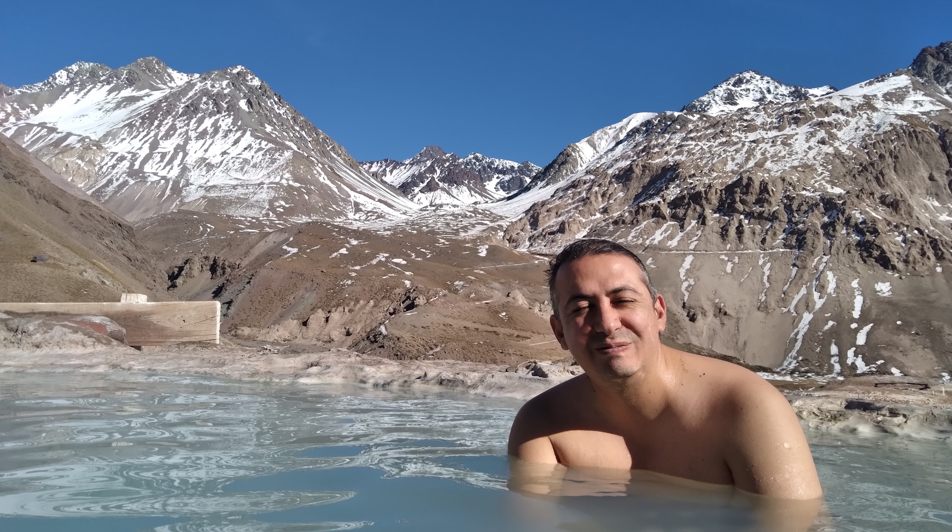 Experiencia en Termas Naturales con Ariel